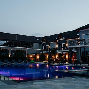 Underhill Resort&Spa